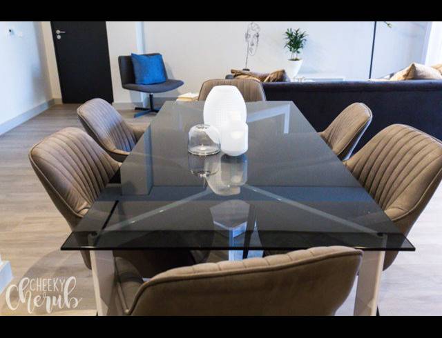 2 BEDROOM APARTMENT FOR SALE IN SANDOWN